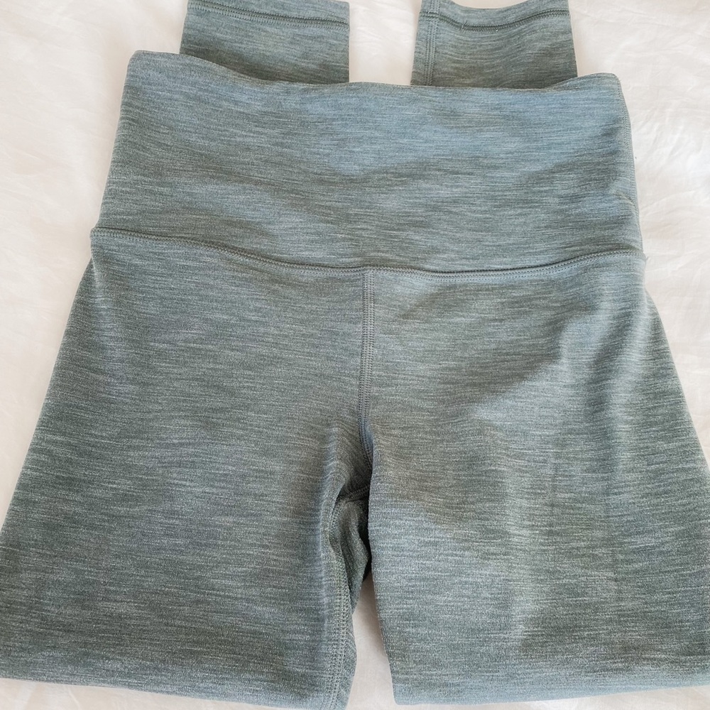 Athleta Ultra High Rise Elation 7/8 leggings